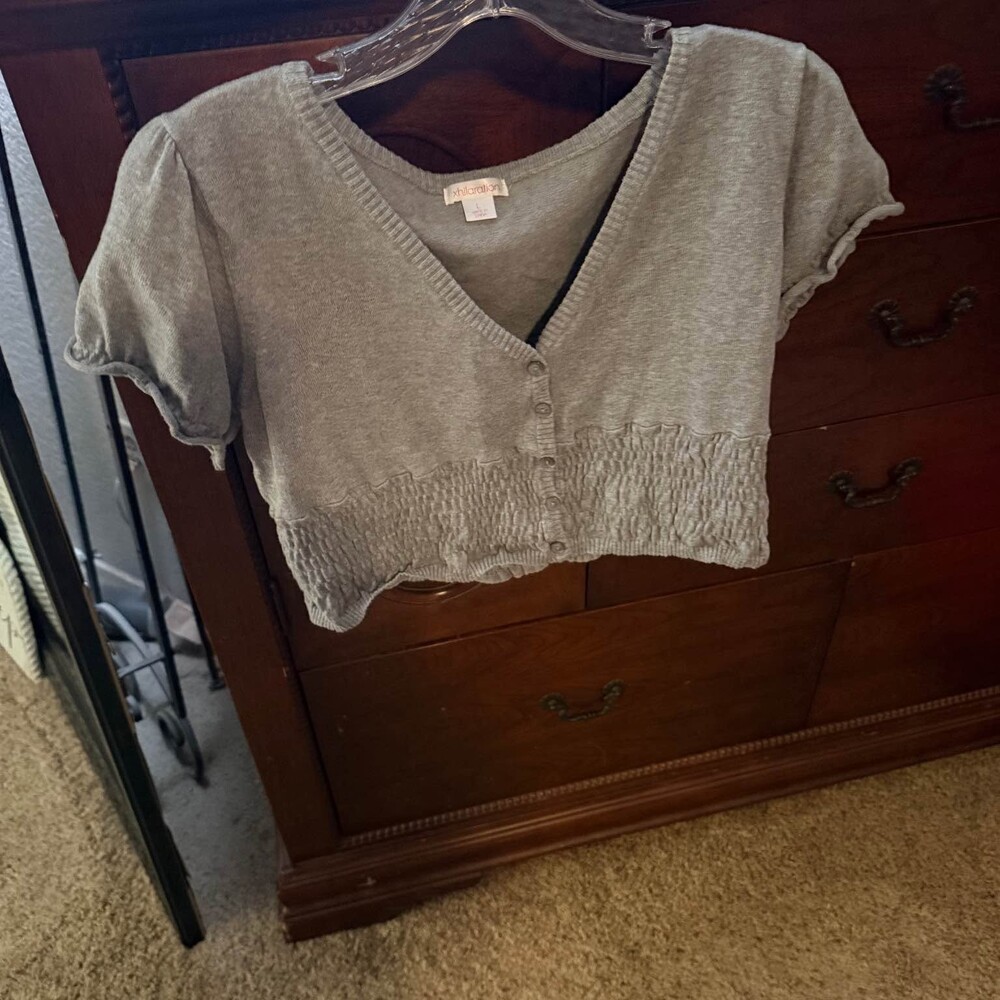 Grey shrug by Xhilaration